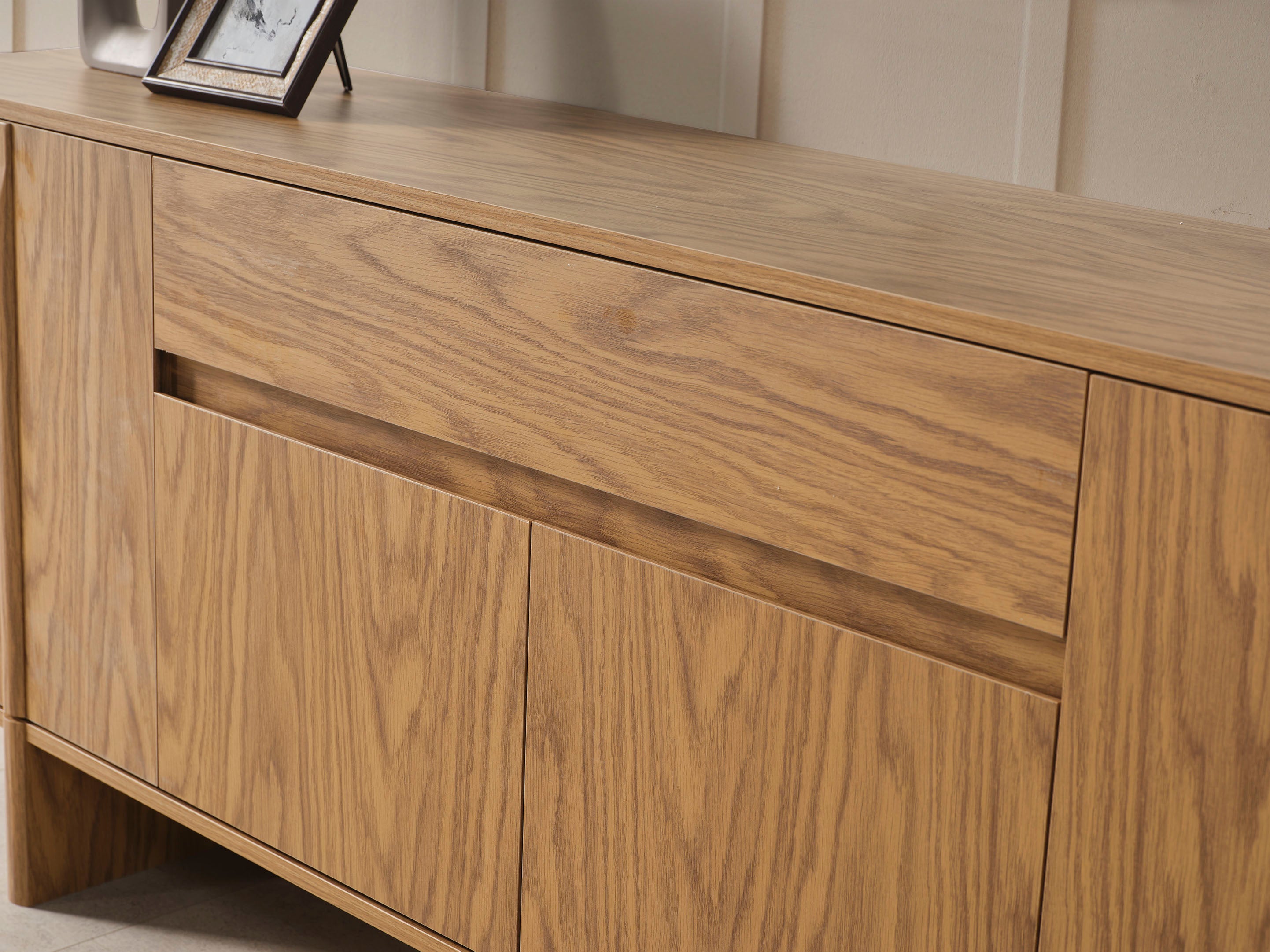 Zirve Yemek Odası Takımı