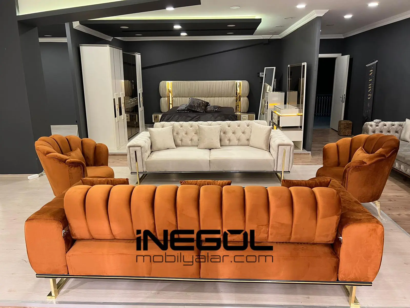 Elegans Koltuk Takımı 15 Elegans Koltuk Takımı