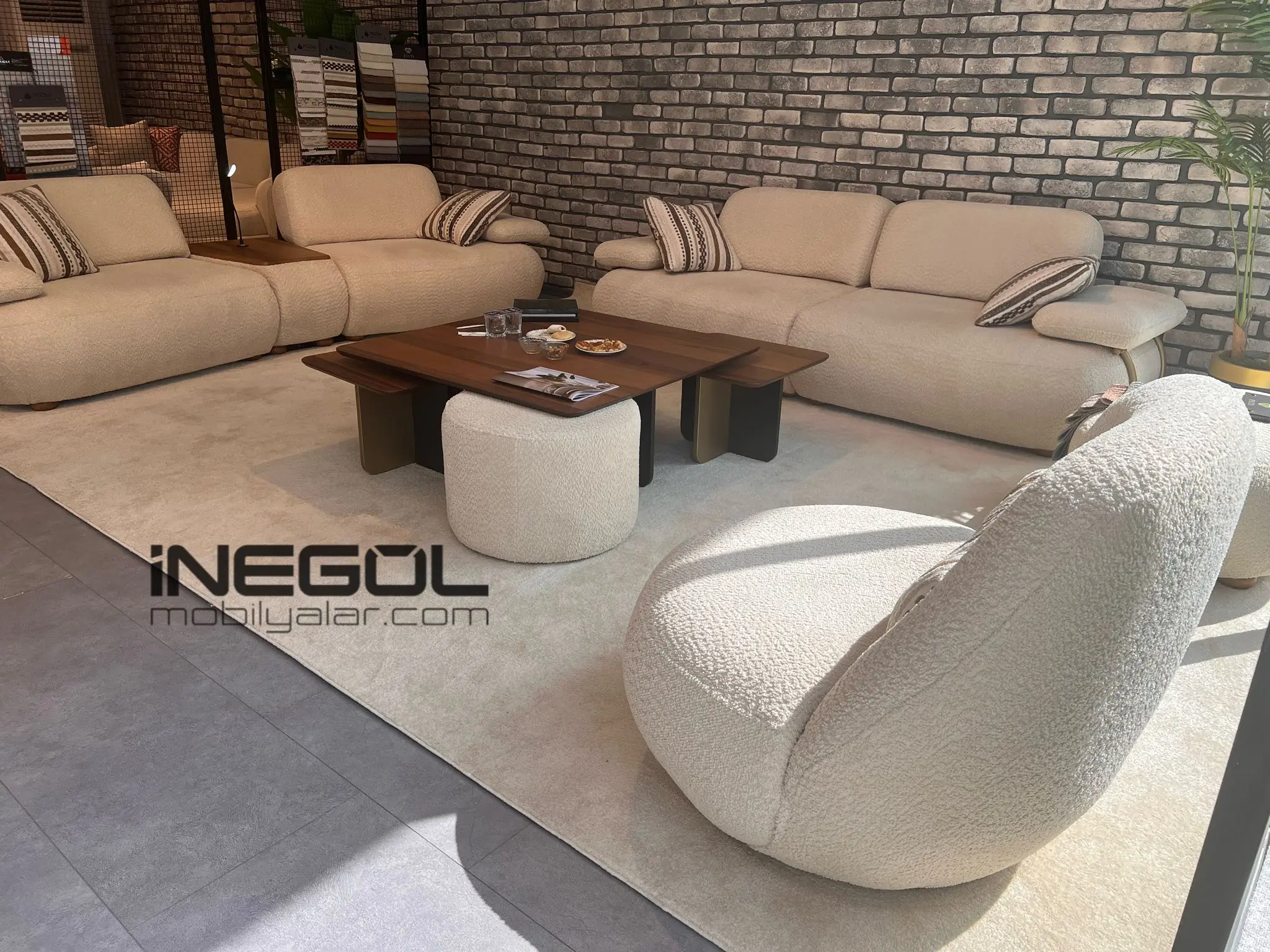 Madrid Luxury Koltuk Takımı 9 Ensemble de canapés de luxe Madrid