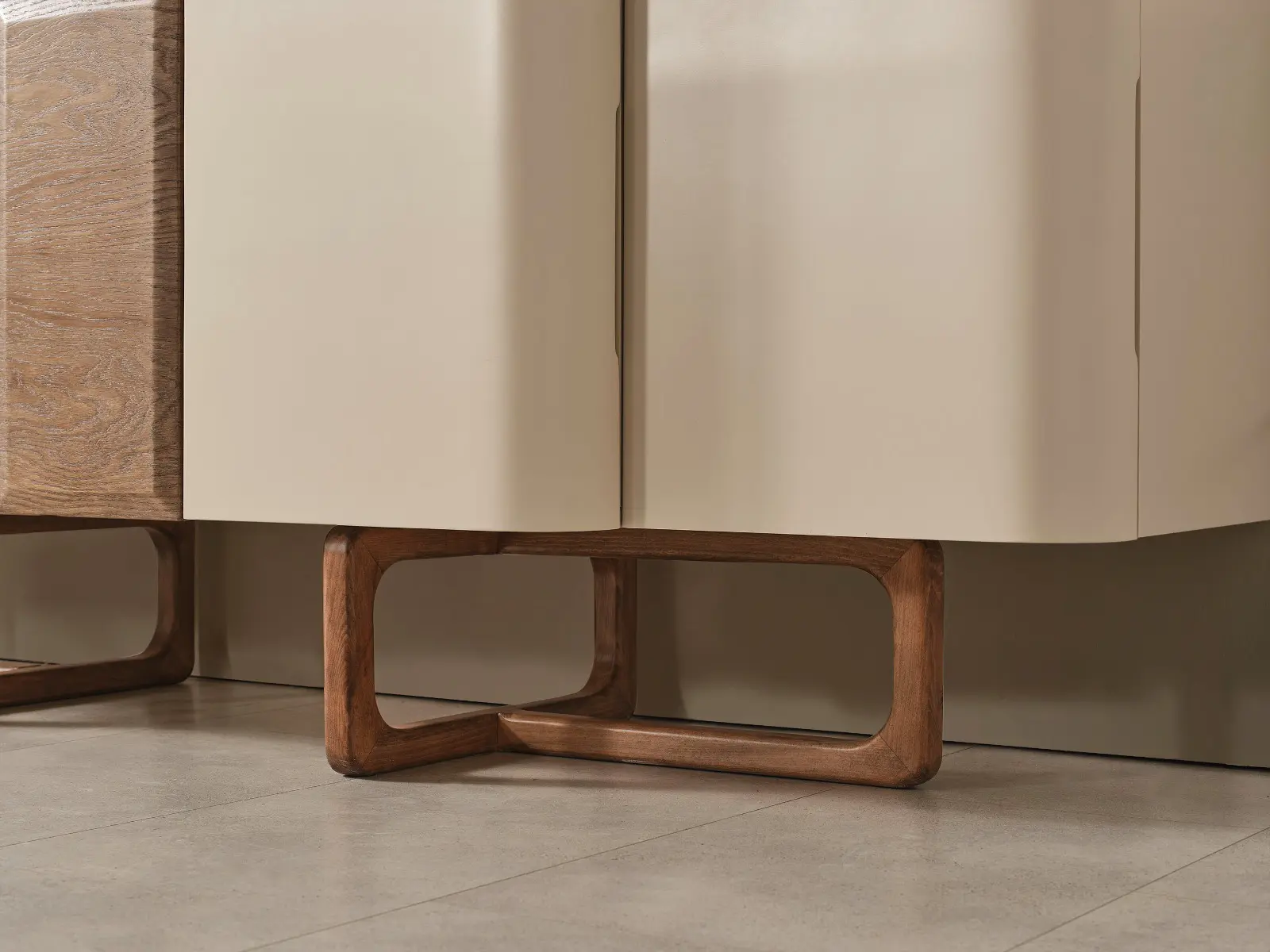 Parla Dining Room Set