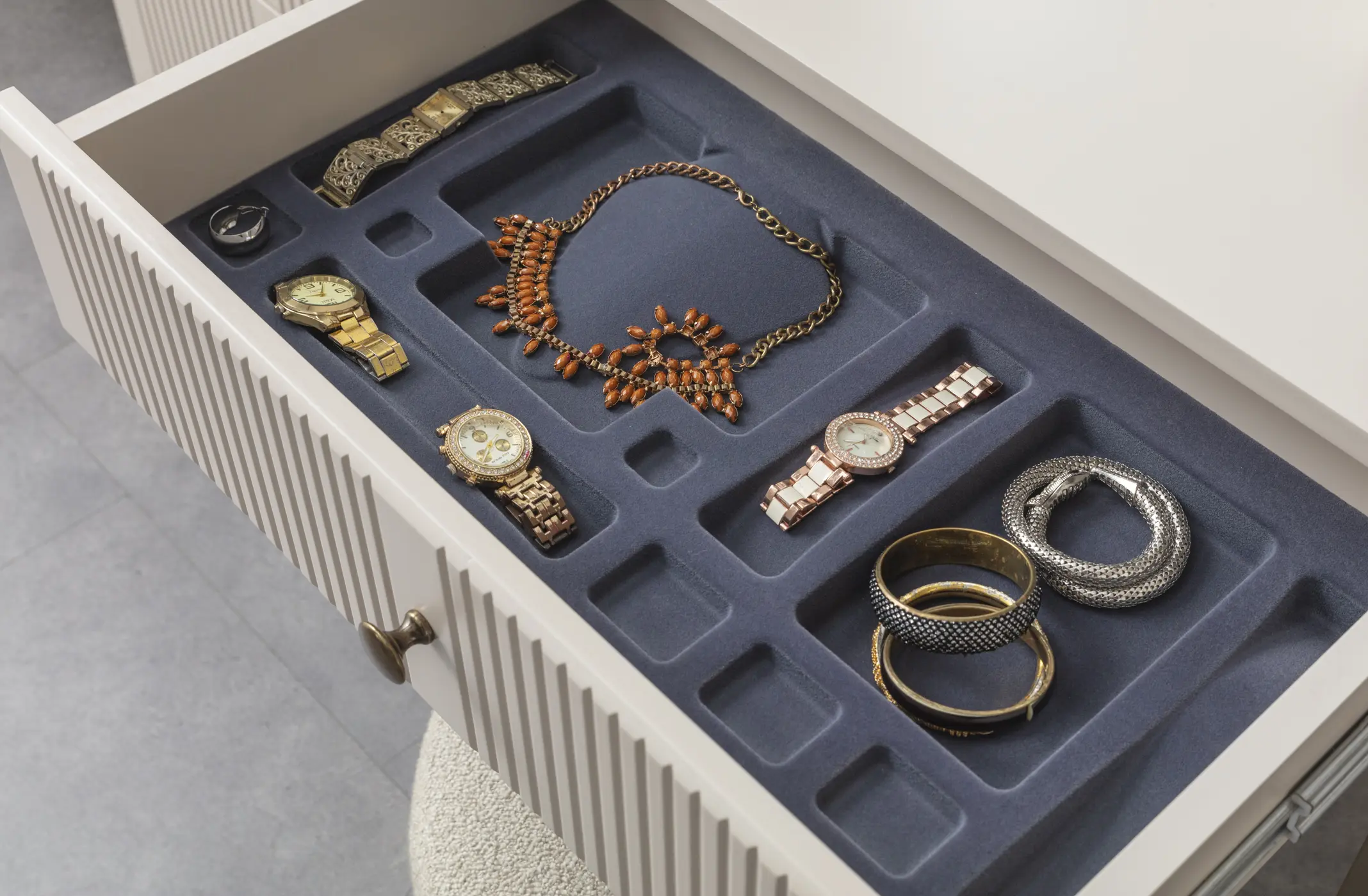 Antik Yatak Odası Takımı 9 Antik Yatak Odası Takımı